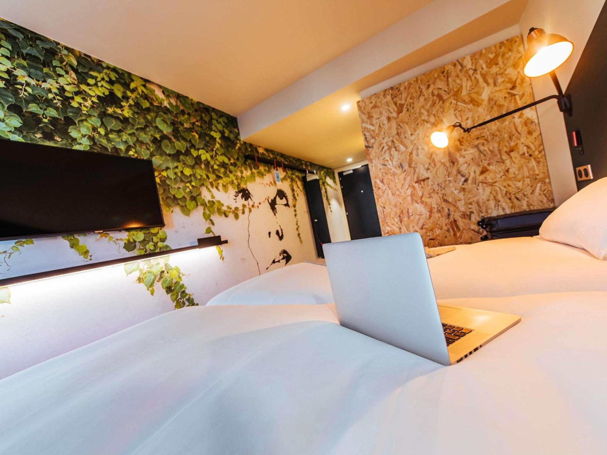 Ibis Styles Centre Rive Gauche 3*